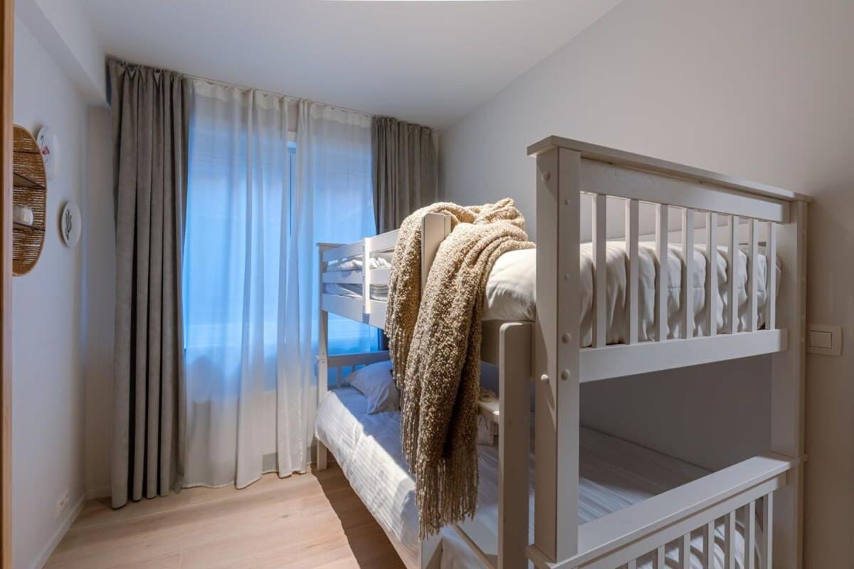 Huswell - Cosy Apartment On Top Location In De Haan Exterior photo